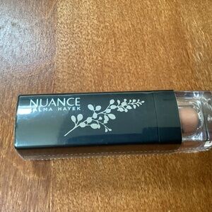 Nuance Salma Hayek Botanical Buff 600 New/Sealed 0.123 oz